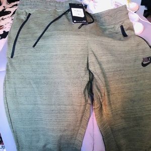 Men’s Nike Joggers New